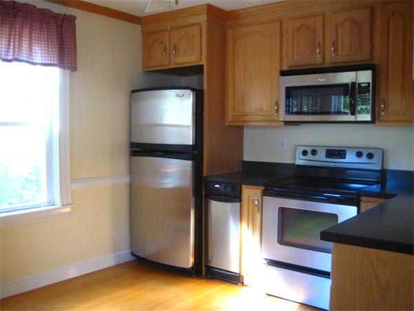 17 Park Street Maynard, MA 01754 - Photo 7 of 20 Gallery Image 7