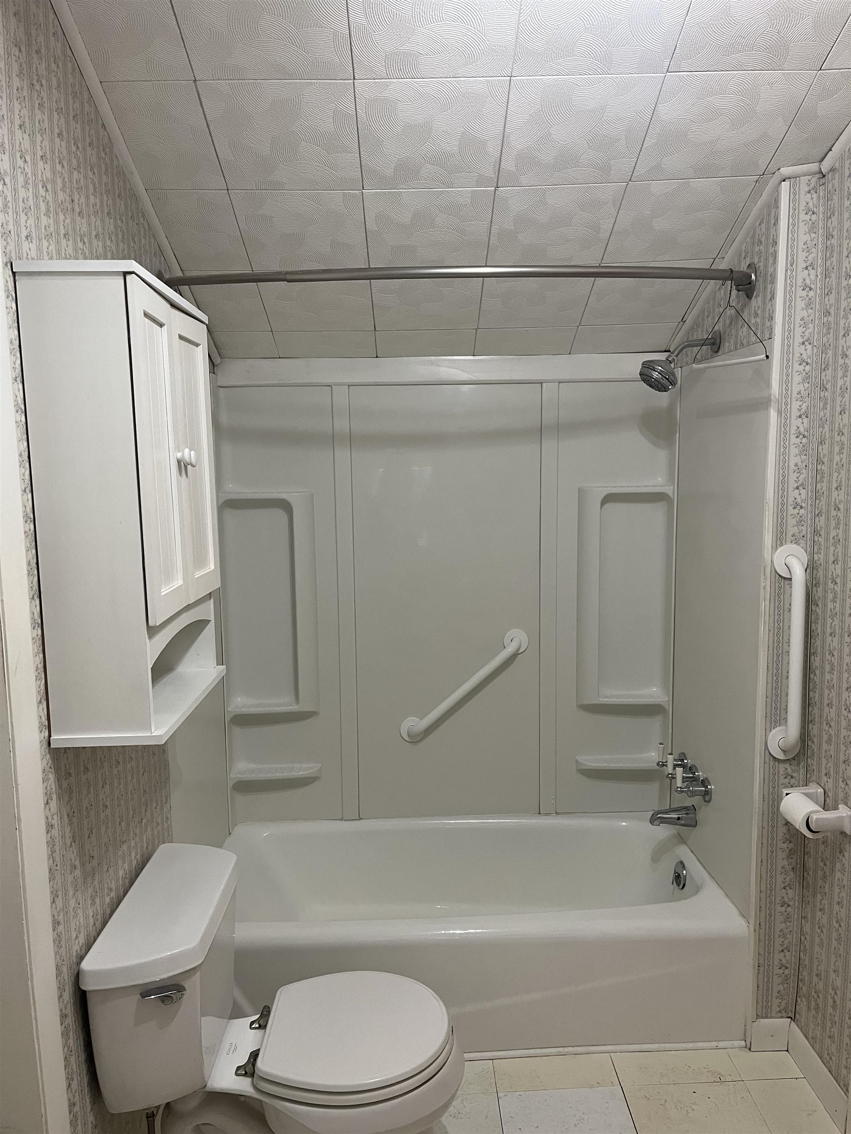 101 High Street West Rutland, VT 05777 - Photo 11 of 28