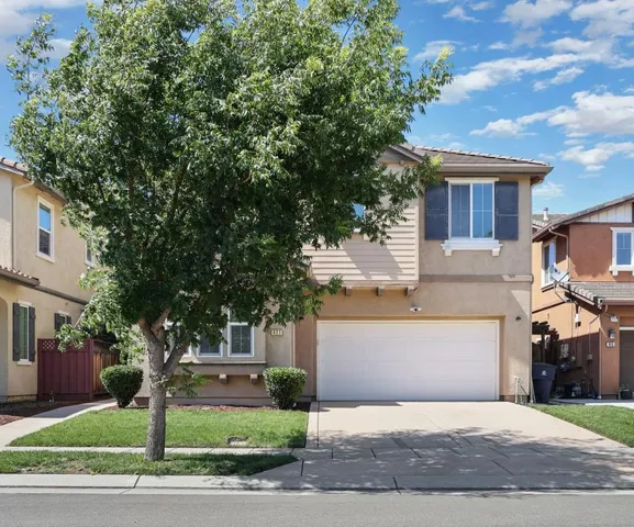 $939,000 | 421 West Cupertino Avenue, Mountain House, CA 95391