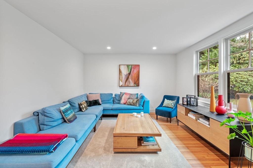 28 Tyler Road Belmont, MA 02478 - Photo 3 of 40