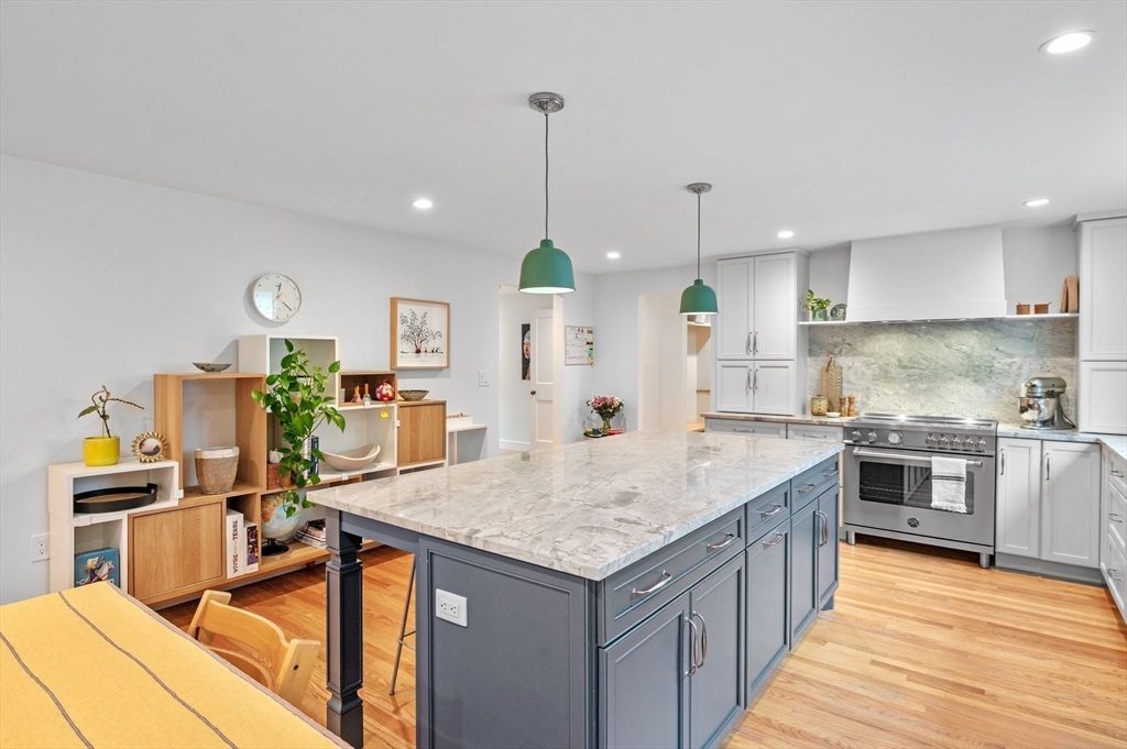 28 Tyler Road Belmont, MA 02478 - Photo 9 of 40