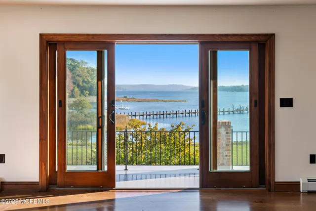 $3,100,000 | 233 Conover Lane, Red Bank, NJ 07701