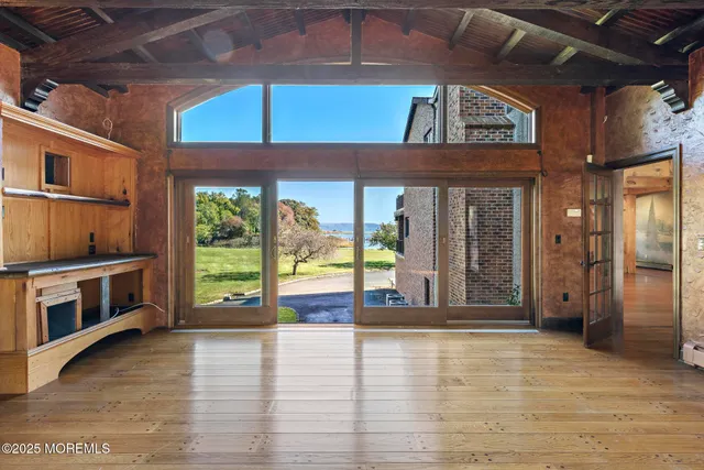 $3,100,000 | 233 Conover Lane, Red Bank, NJ 07701