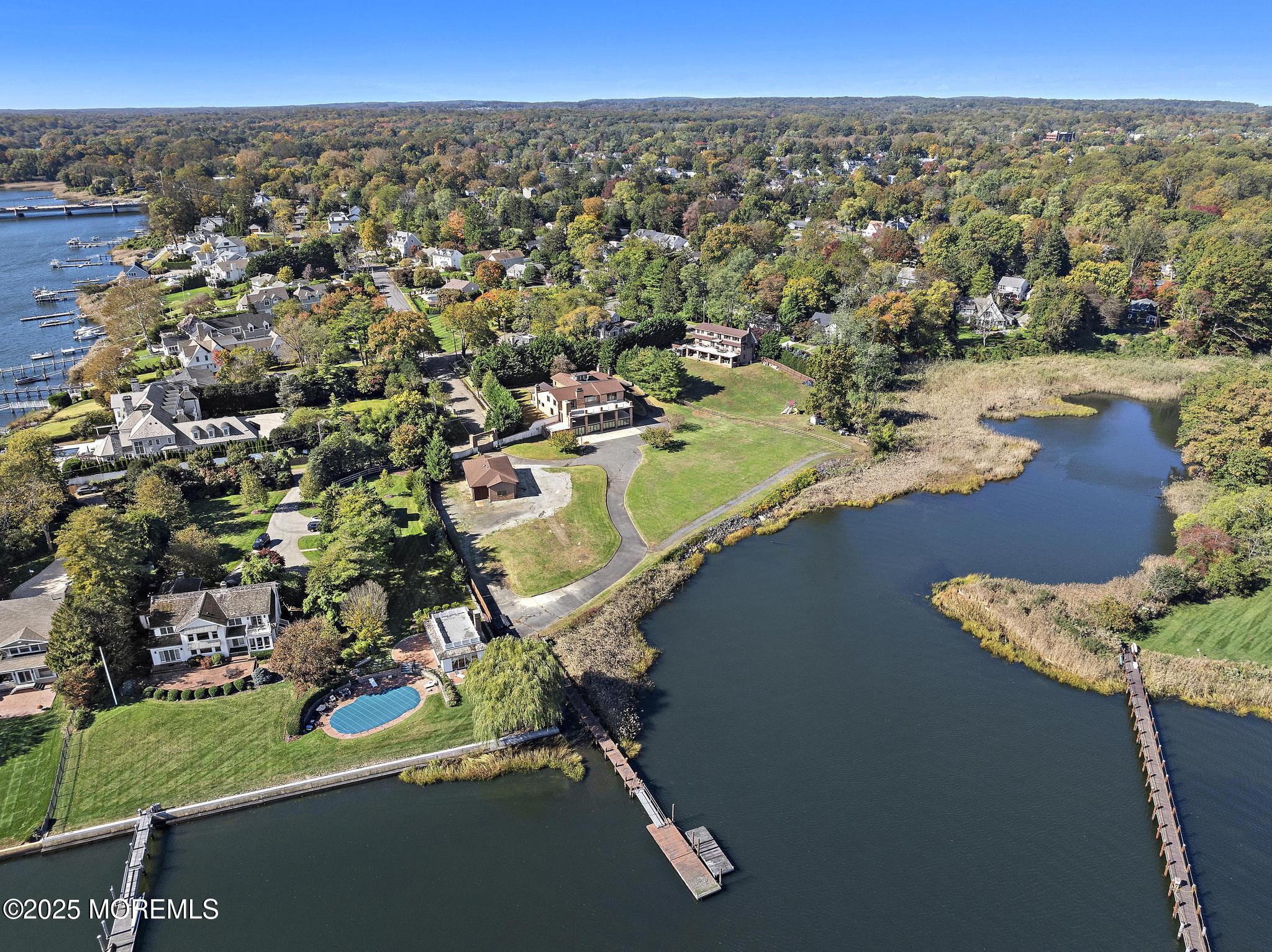 233 Conover Lane Red Bank, NJ 07701 - Photo 5 of 68 233 Conover Ln (7)