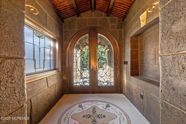 $3,100,000 | 233 Conover Lane, Red Bank, NJ 07701