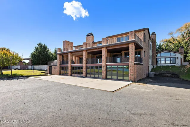 $3,100,000 | 233 Conover Lane, Red Bank, NJ 07701