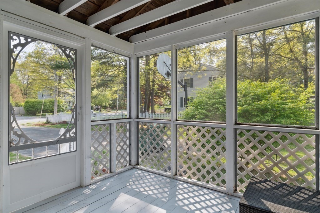 72 Old Farm Road Mansfield, MA 02048 - Photo 34 of 39 Gallery Image 34
