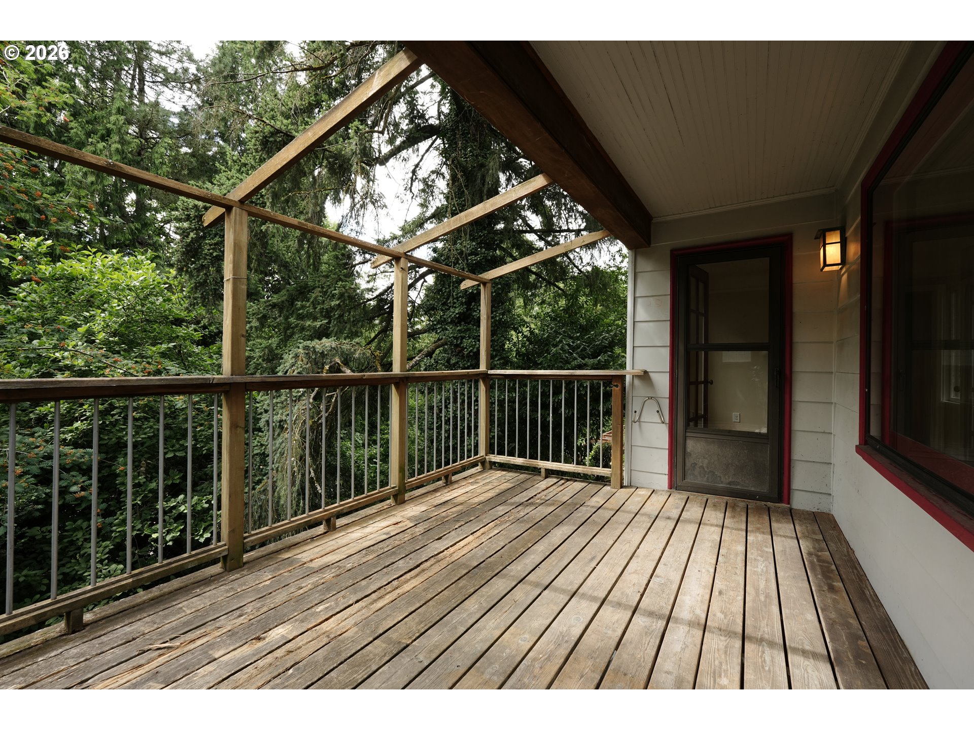 7925 Southwest 11th Avenue Portland, OR 97219 - Photo 11 of 39