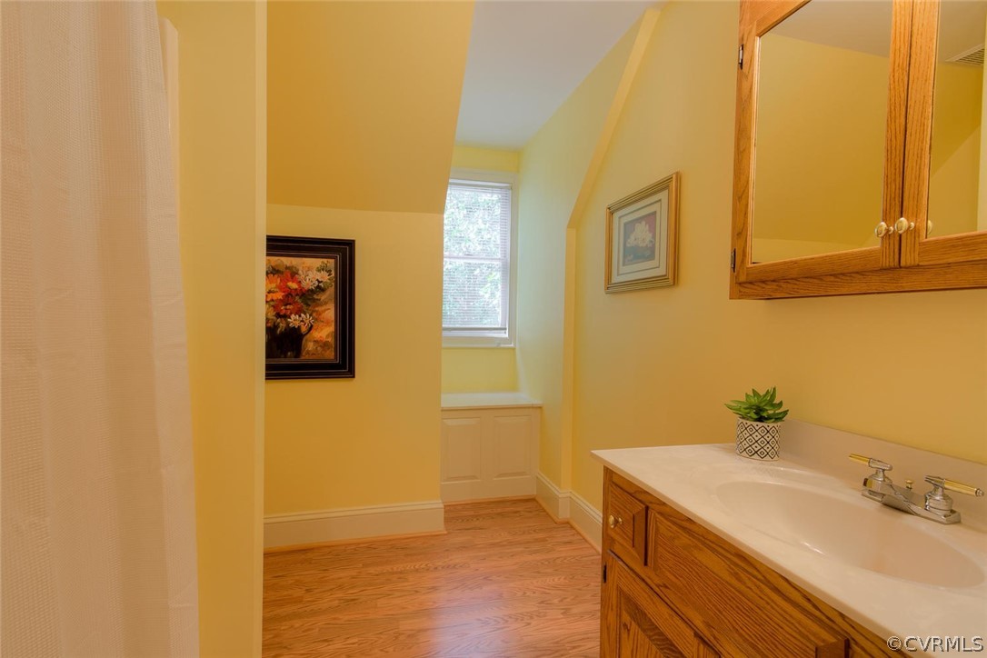 9211 Cattail Road Chesterfield, VA 23838 - Photo 27 of 37 a bathroom with a sink and a mirror