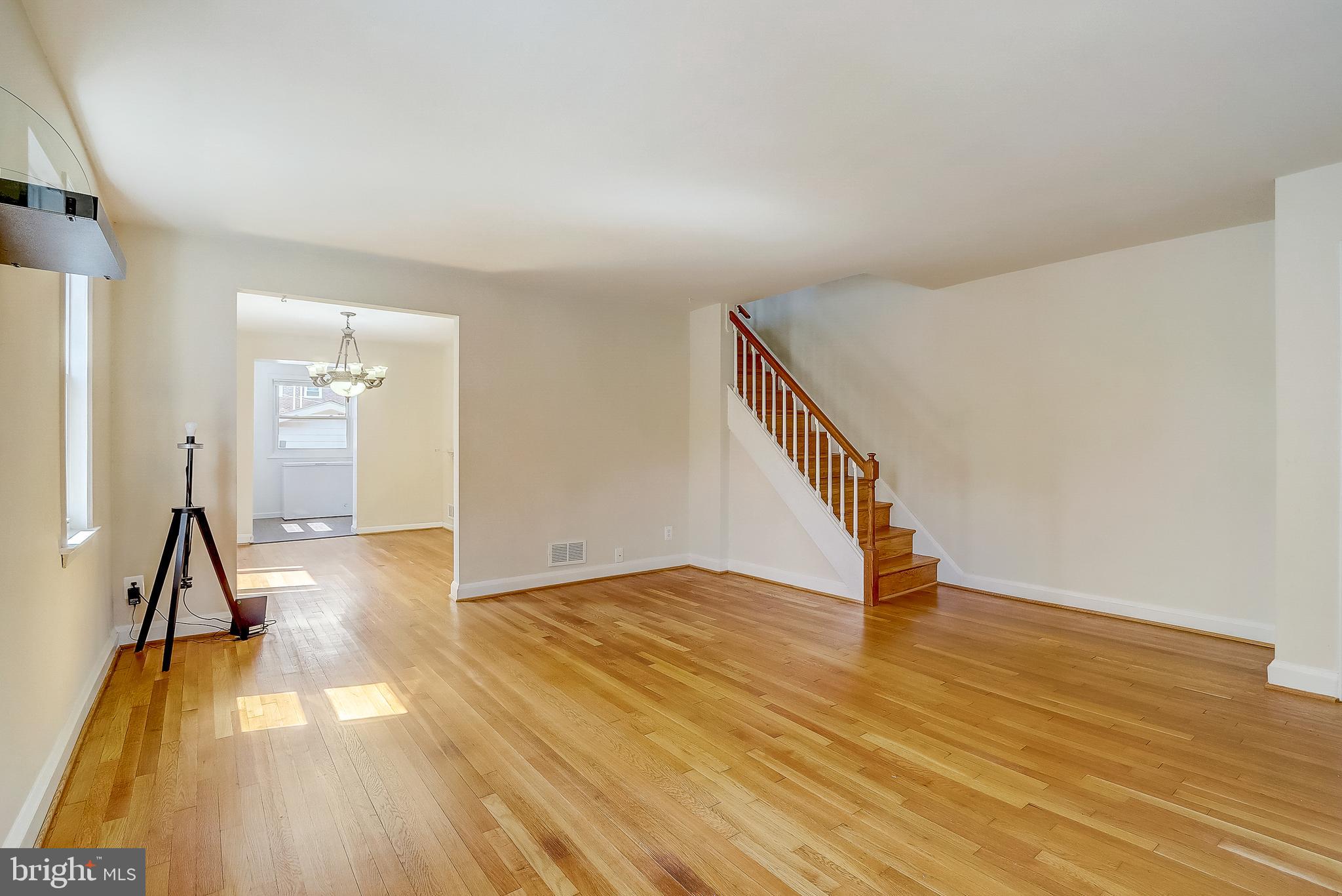 628 Dunwich Way Baltimore, MD 21221 - Photo 8 of 47