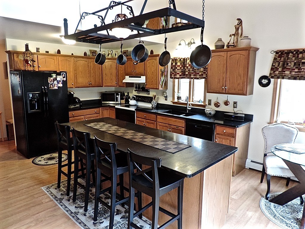 74 East Buckland Road Buckland, MA 01370 - Photo 4 of 29