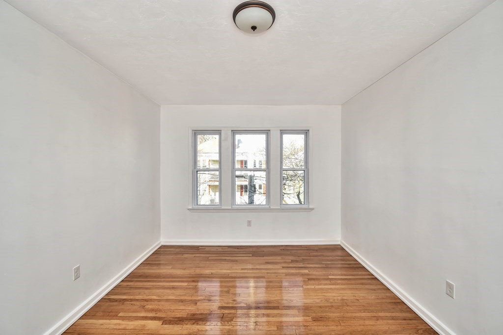 40 Tennis Road Boston, MA 02126 - Photo 13 of 29 Gallery Image 13