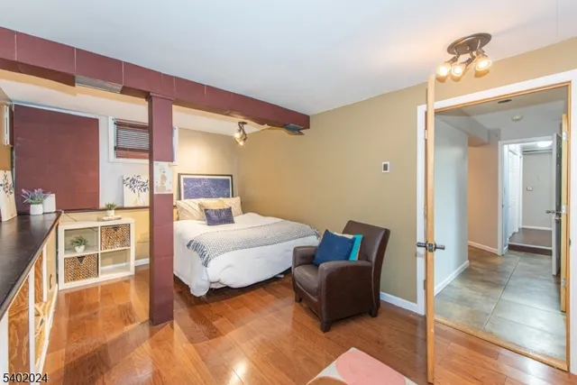 $4,500 | 77 Central Avenue, Unit 1, Montclair, NJ 07042