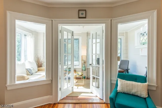 $4,500 | 77 Central Avenue, Unit 1, Montclair, NJ 07042