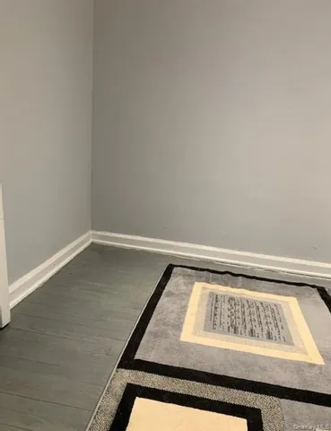 a view of livingroom with hardwood floor