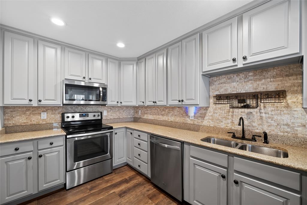 18040 Midway Road, Unit 209 Dallas, TX 75287 - Photo 15 of 35