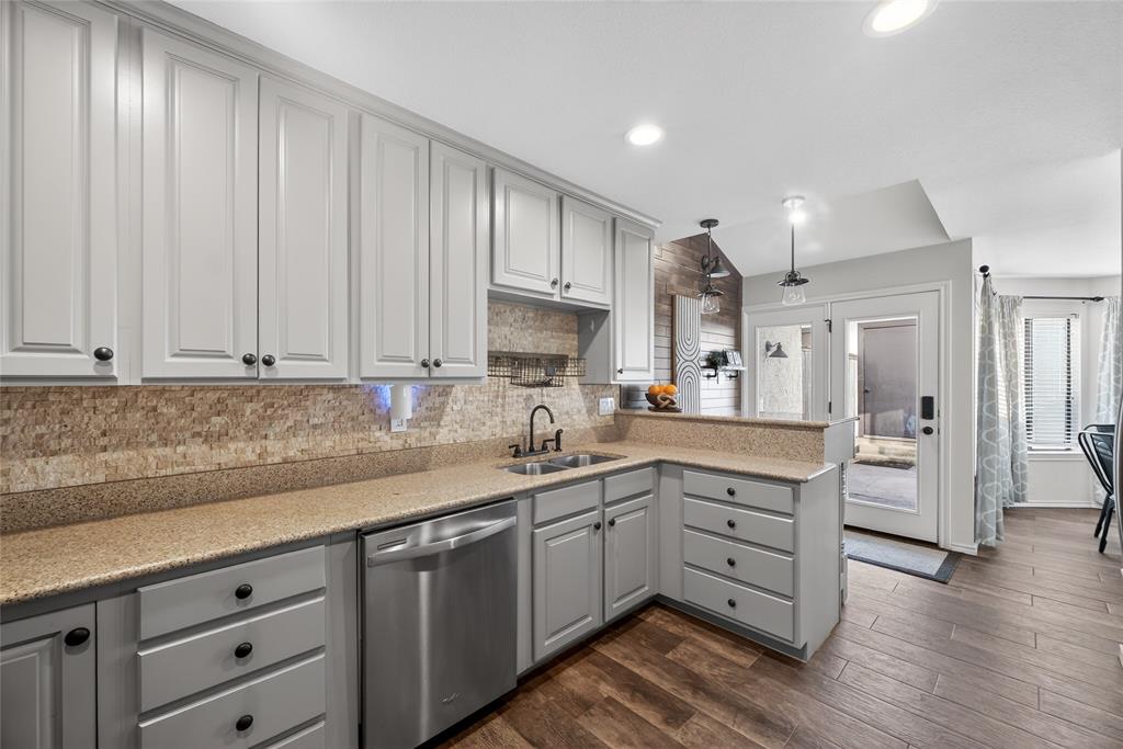 18040 Midway Road, Unit 209 Dallas, TX 75287 - Photo 16 of 35