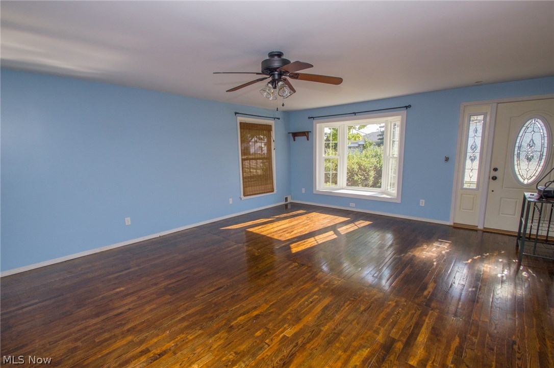 1041 Lloyd Road Wickliffe, OH 44092 - Photo 2 of 30 Gallery Image 2