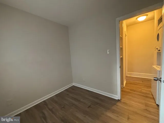 $1,300 | 1927 West River Drive, Pennsauken, NJ 08110