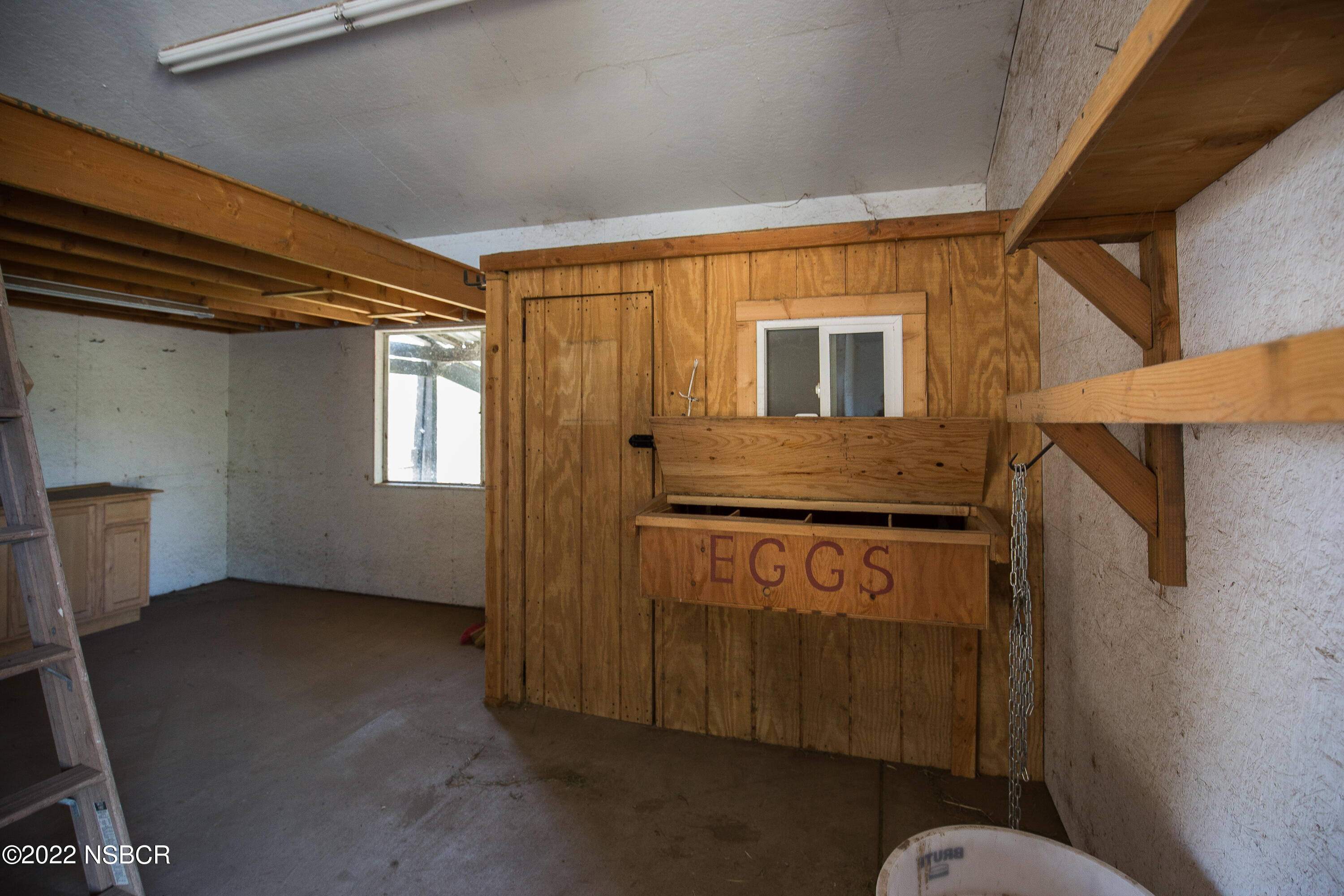 1833 Cougar Ridge Road Buellton, CA 93427 - Photo 31 of 46 a bathroom with a sink and a mirror