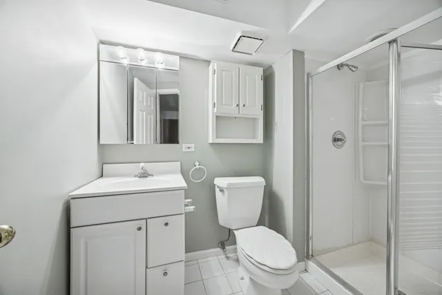 $489,900 | 11152 Indian Woods Drive, Indian Head Park, IL 60525