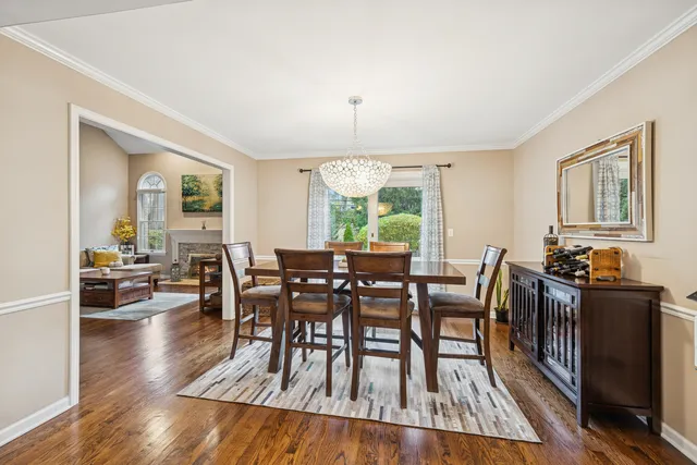 $489,900 | 11152 Indian Woods Drive, Indian Head Park, IL 60525