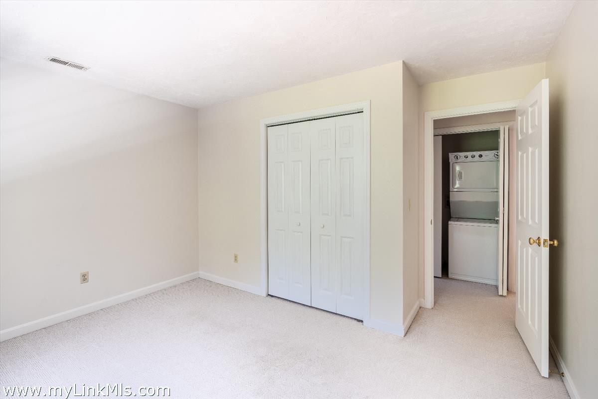 261 Sandpiper Lane, Unit 12 Vineyard Haven, MA 02568 - Photo 28 of 50