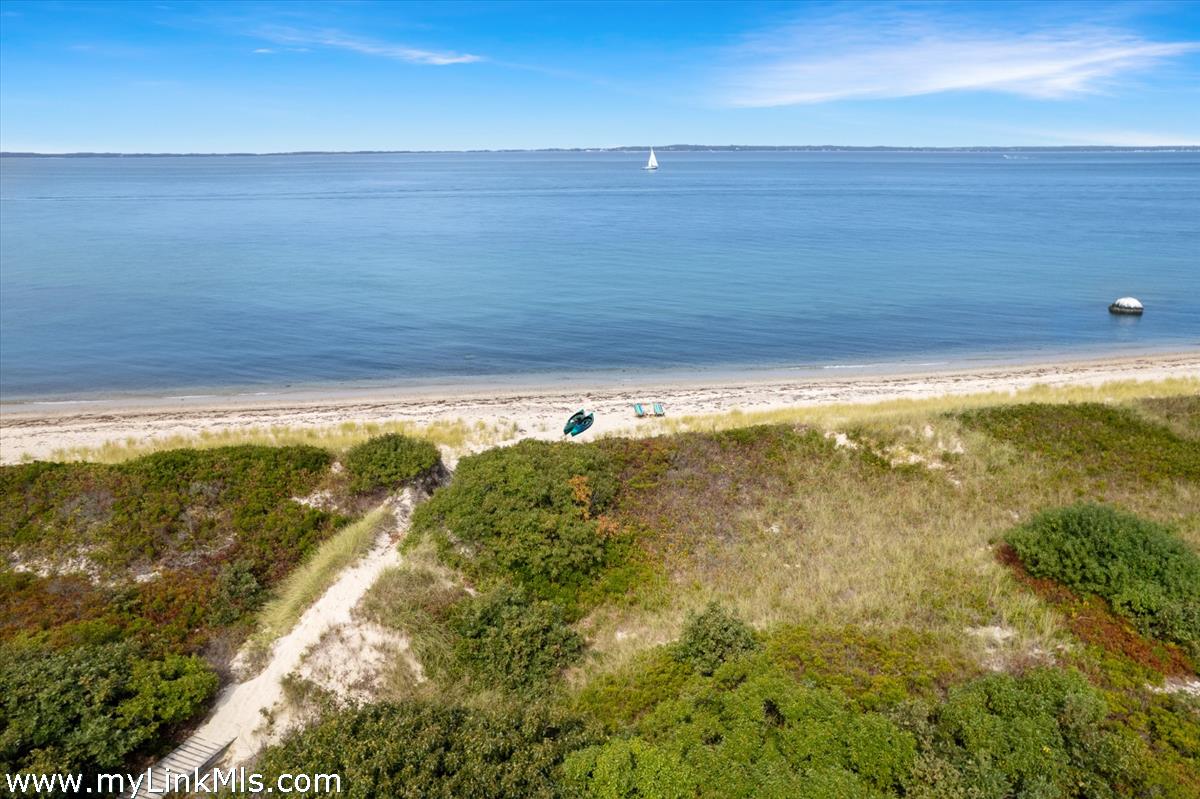 261 Sandpiper Lane, Unit 12 Vineyard Haven, MA 02568 - Photo 44 of 50 a view of an ocean and beach
