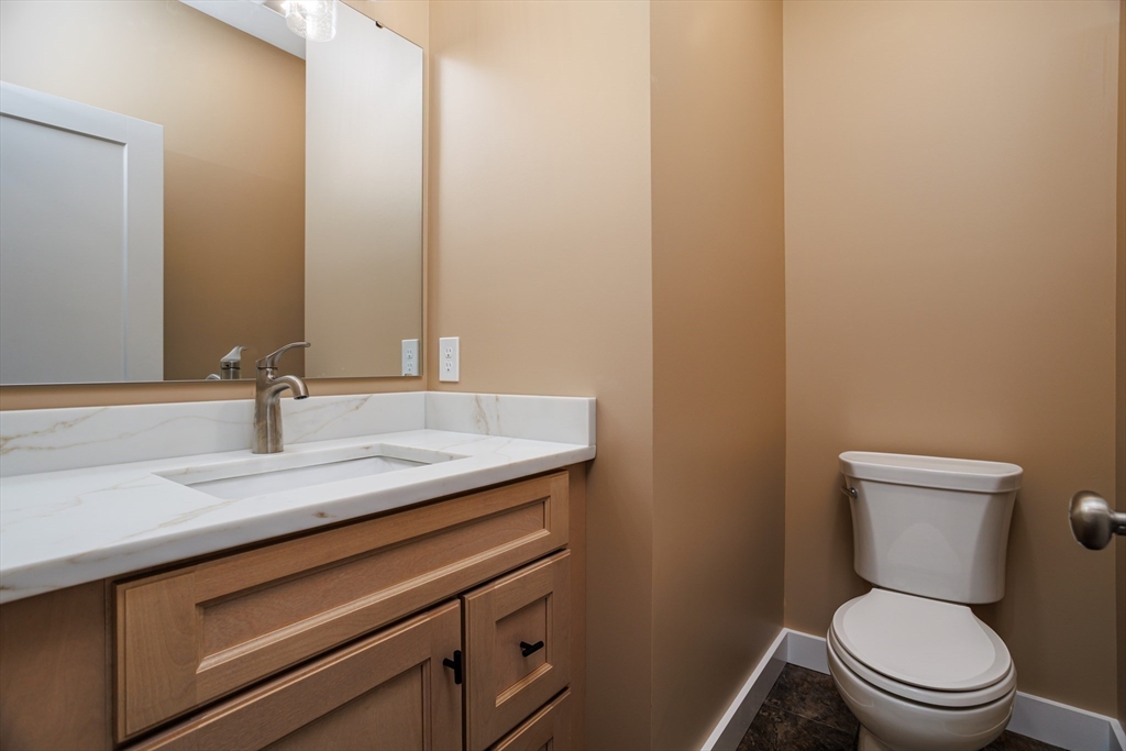 2 Elm Street Westminster, MA 01473 - Photo 32 of 42