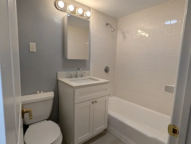 $1,850 | 525 Highland Avenue, Unit 12, Malden, MA 02148