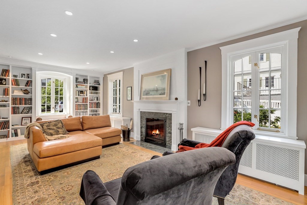 21 Pierpont Road Boston, MA 02132 - Photo 8 of 42 Gallery Image 8