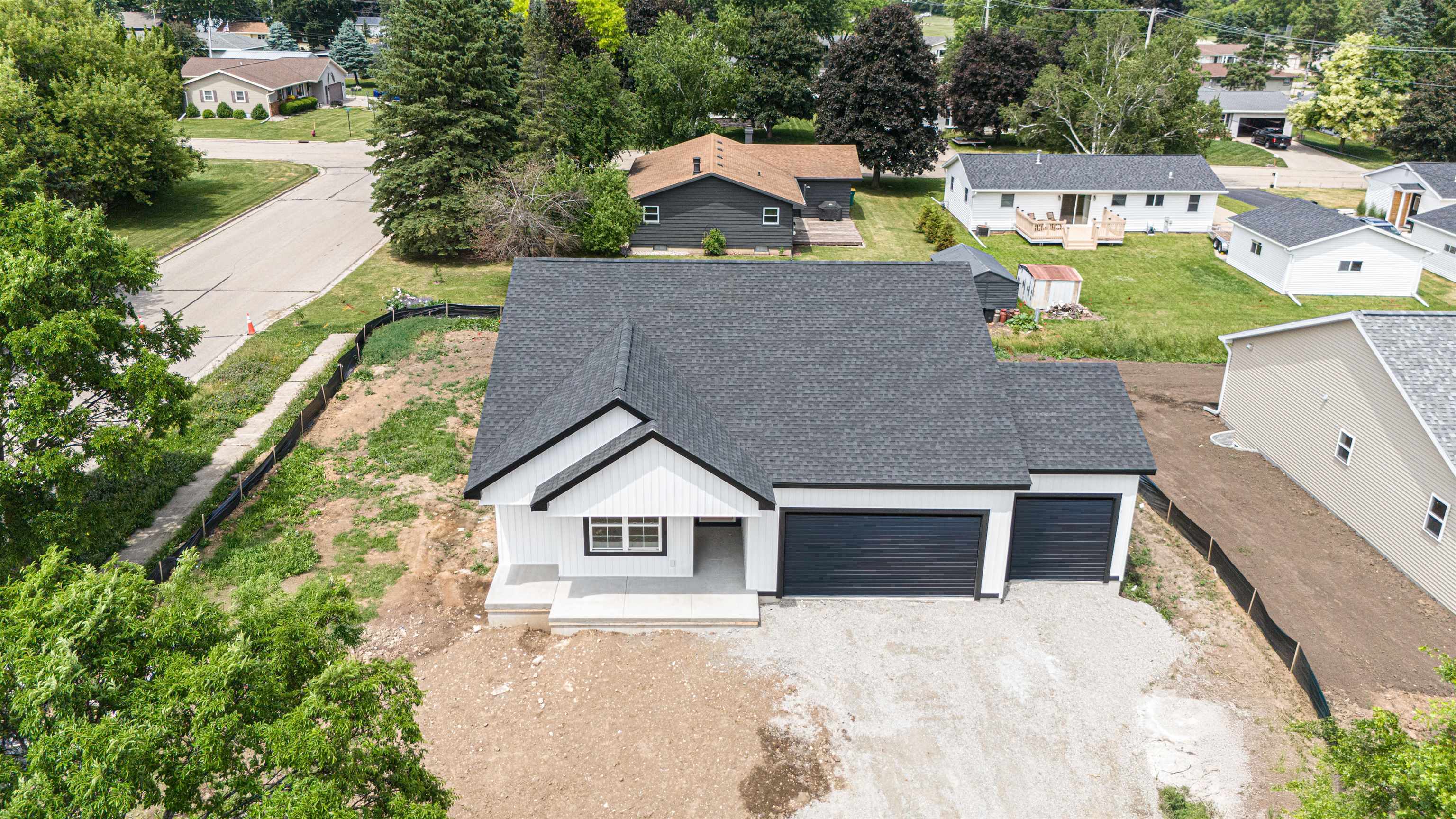 504 Village Ripon, WI 54971 - Photo 2 of 11