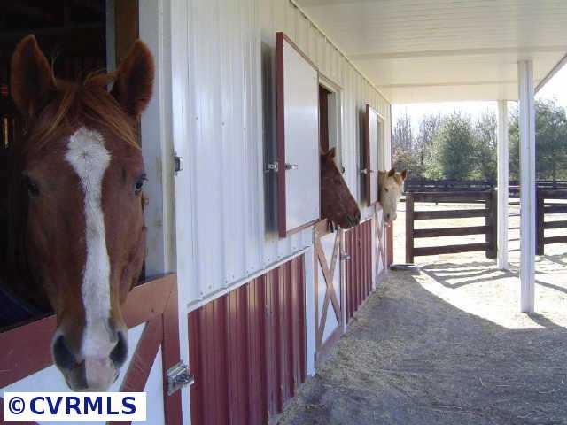 5061 Broad St Road Louisa, VA 23093 - Photo 5 of 10 Gallery Image 5