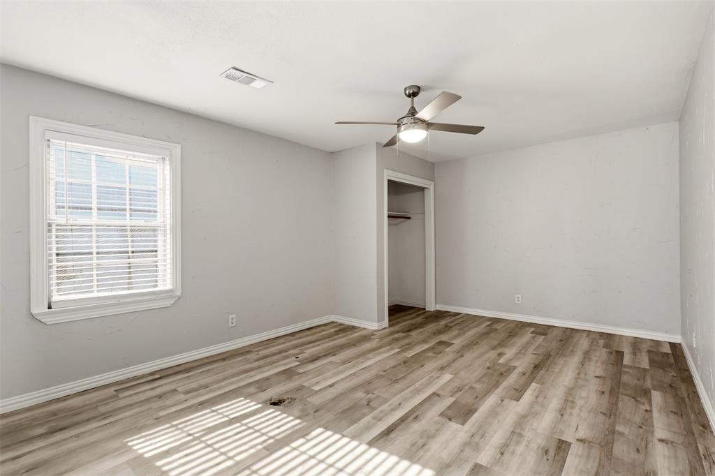 2610 Sharon Street Dallas, TX 75211 - Photo 14 of 29