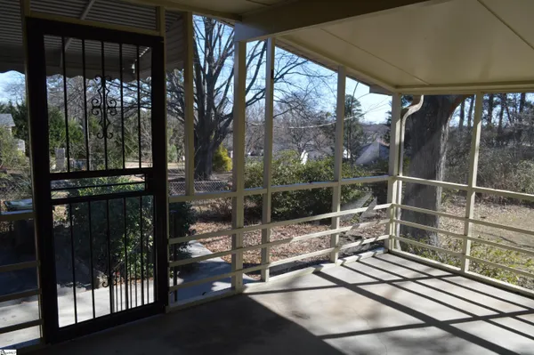 $1,795 | 206 Hillside Drive, Greer, SC 29651