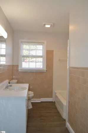 $1,795 | 206 Hillside Drive, Greer, SC 29651