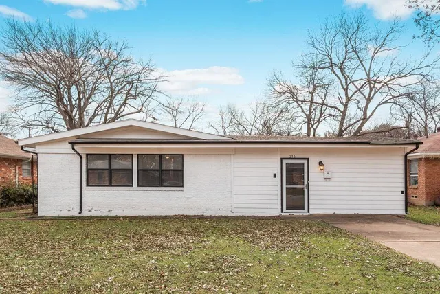 $206,000 | 214 Mizell Street, Duncanville, TX 75116