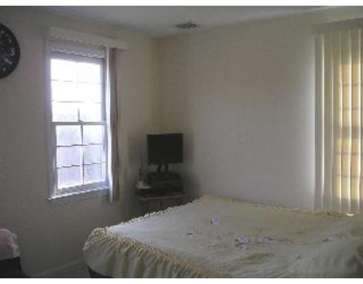 11 Gavins Pond Road Sharon, MA 02067 - Photo 14 of 16 Gallery Image 14