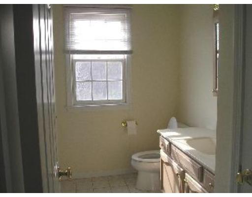 11 Gavins Pond Road Sharon, MA 02067 - Photo 16 of 16 Gallery Image 16