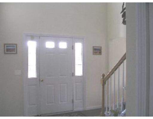 11 Gavins Pond Road Sharon, MA 02067 - Photo 2 of 16 Gallery Image 2