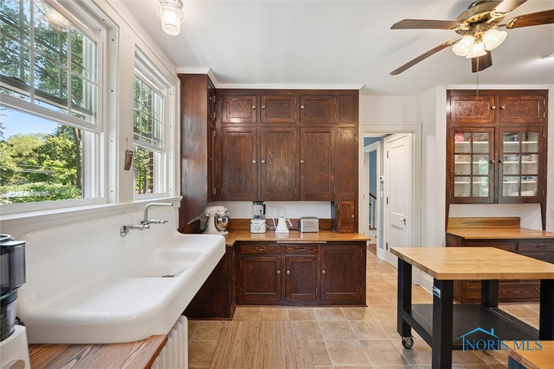 384 Colony Road Rossford, OH 43460 - Photo 15 of 40 Gallery Image 15