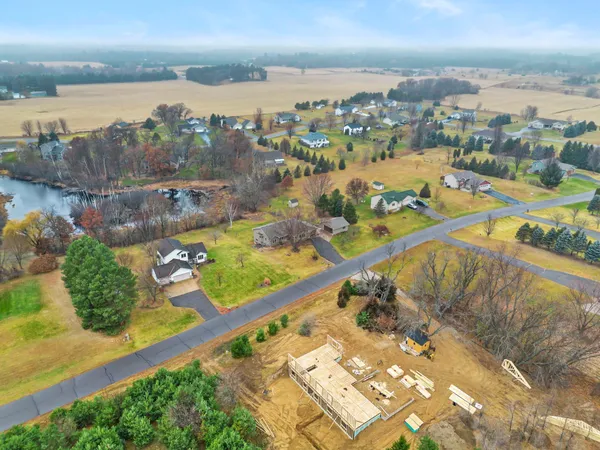 $475,000 | 33584 Washington Street Northeast, Cambridge, MN 55008