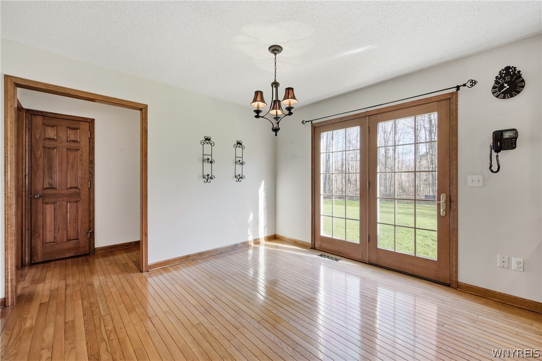 2665 Lakeview Road Hamburg, NY 14085 - Photo 15 of 50
