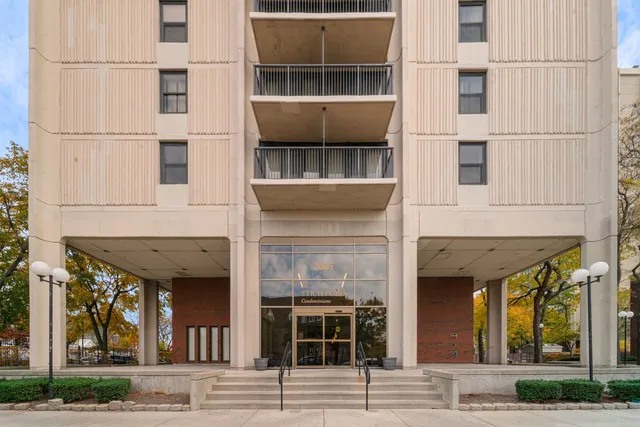 $150,000 | 2605 South Indiana Avenue, Unit 2107, Chicago, IL 60616