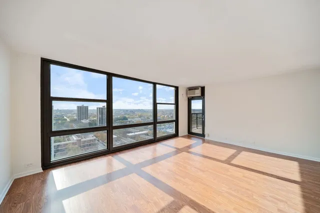 $150,000 | 2605 South Indiana Avenue, Unit 2107, Chicago, IL 60616