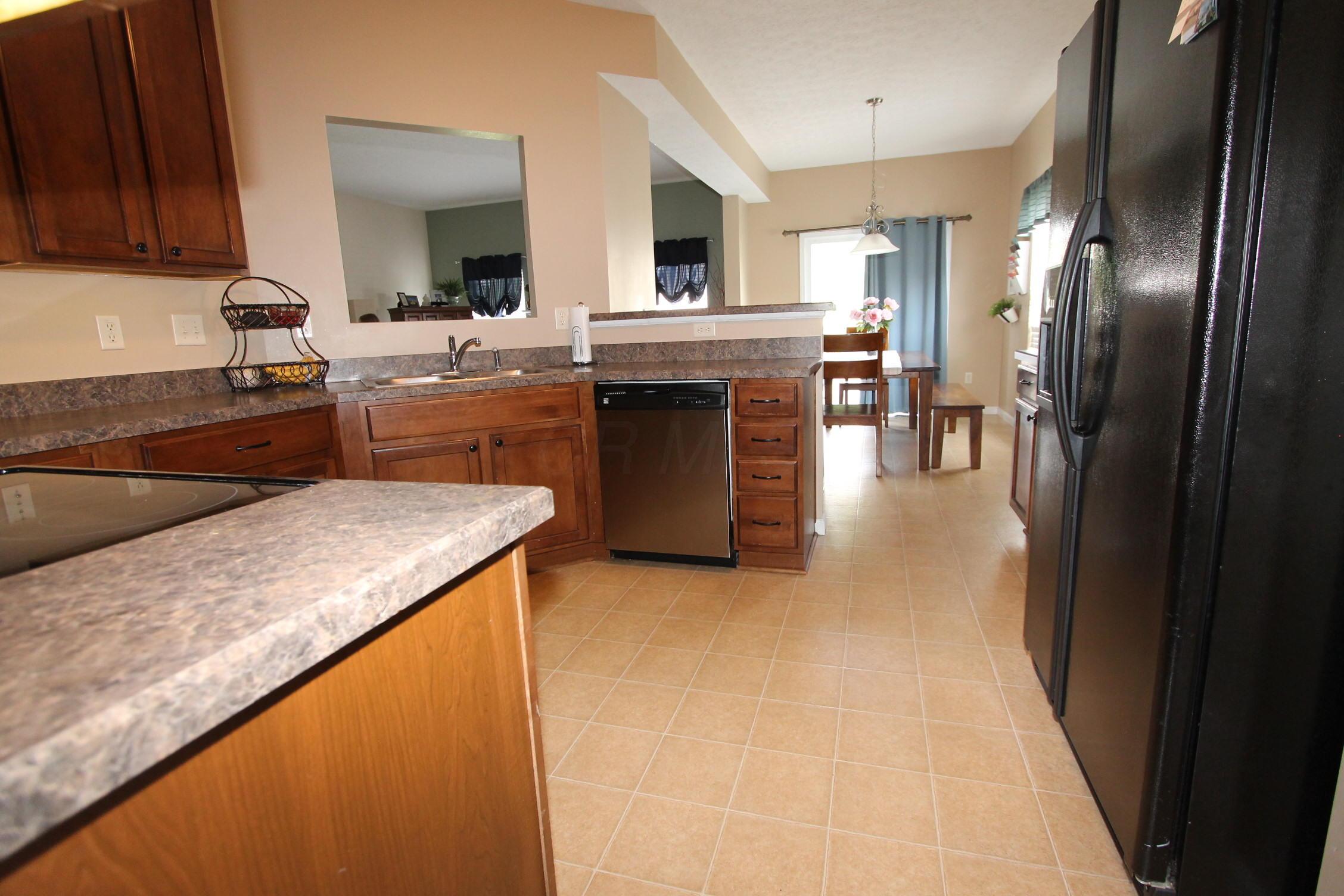 8180 Rodebaugh Road Reynoldsburg, OH 43068 - Photo 11 of 35 Gallery Image 11