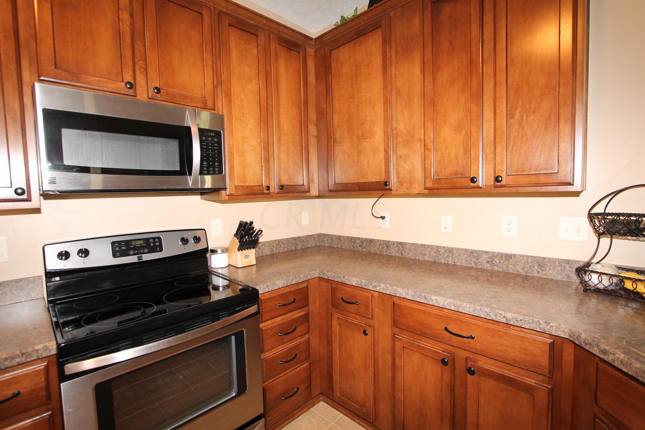 8180 Rodebaugh Road Reynoldsburg, OH 43068 - Photo 13 of 35 Gallery Image 13