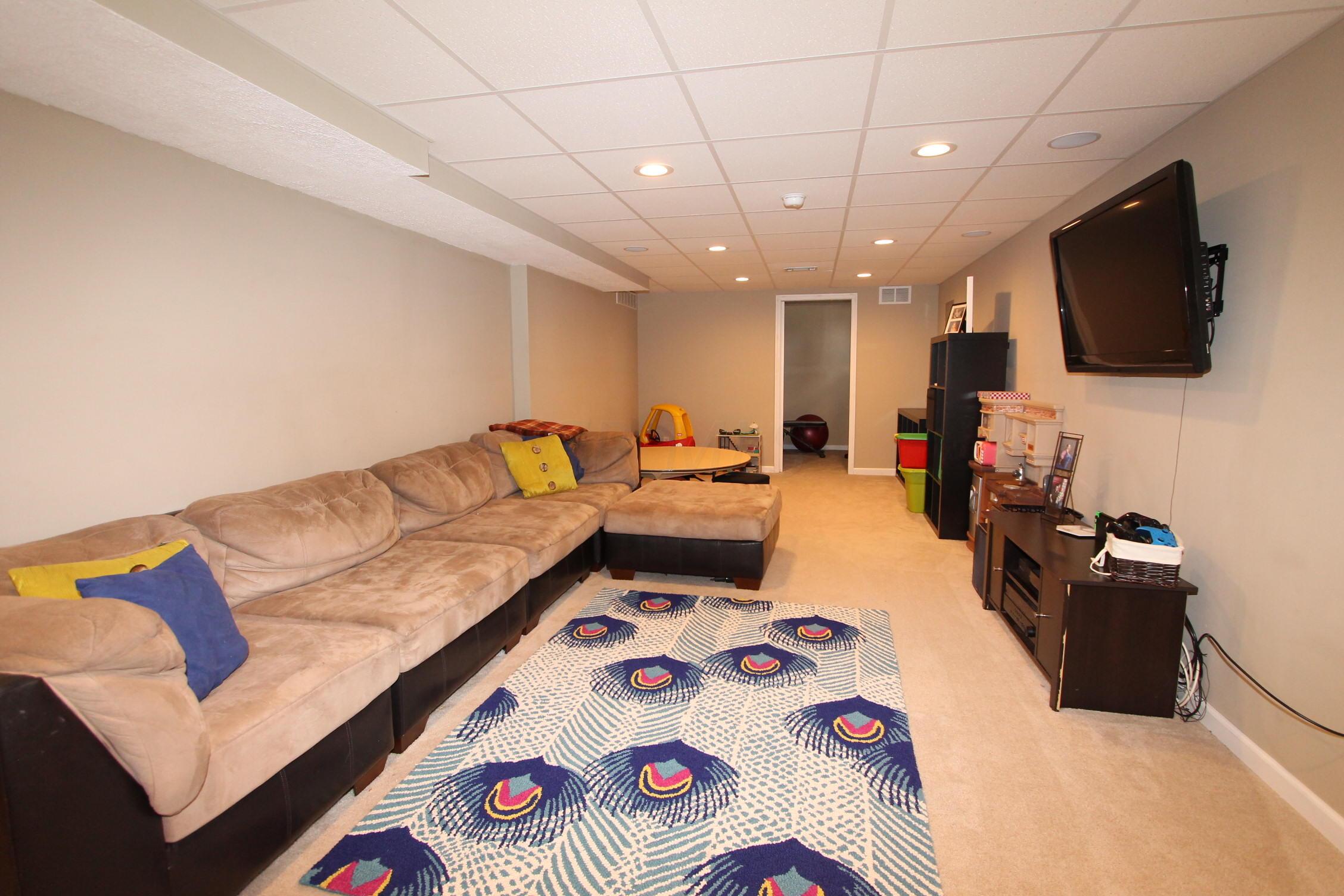 8180 Rodebaugh Road Reynoldsburg, OH 43068 - Photo 28 of 35 Gallery Image 28