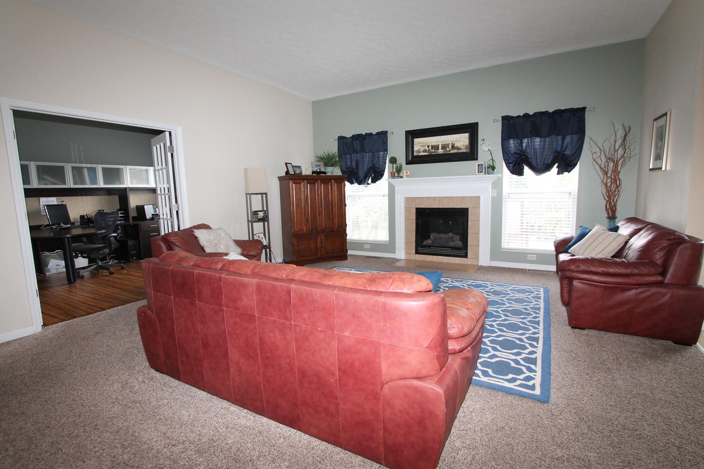 8180 Rodebaugh Road Reynoldsburg, OH 43068 - Photo 8 of 35 Gallery Image 8