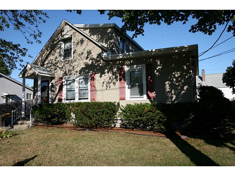 49 Madison Street Pawtucket, RI 02861 - Photo 1 of 22 Exterior Front.